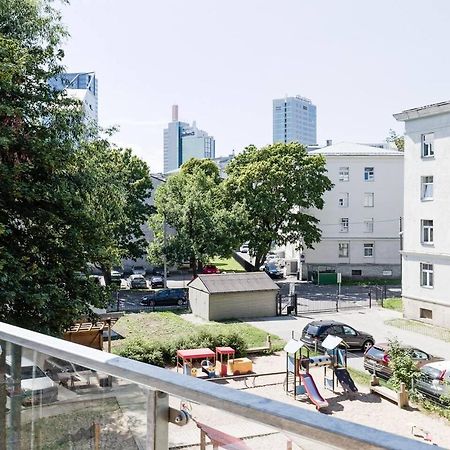 Central Apartments, Quiet With Free Parking And Ac. Tallinn Eksteriør billede