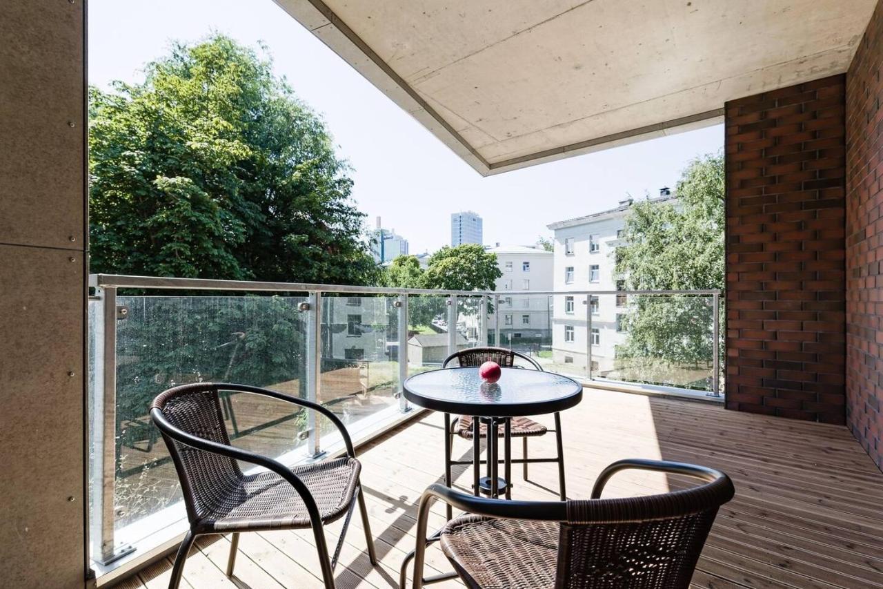 Central Apartments, Quiet With Free Parking And Ac. Tallinn Eksteriør billede