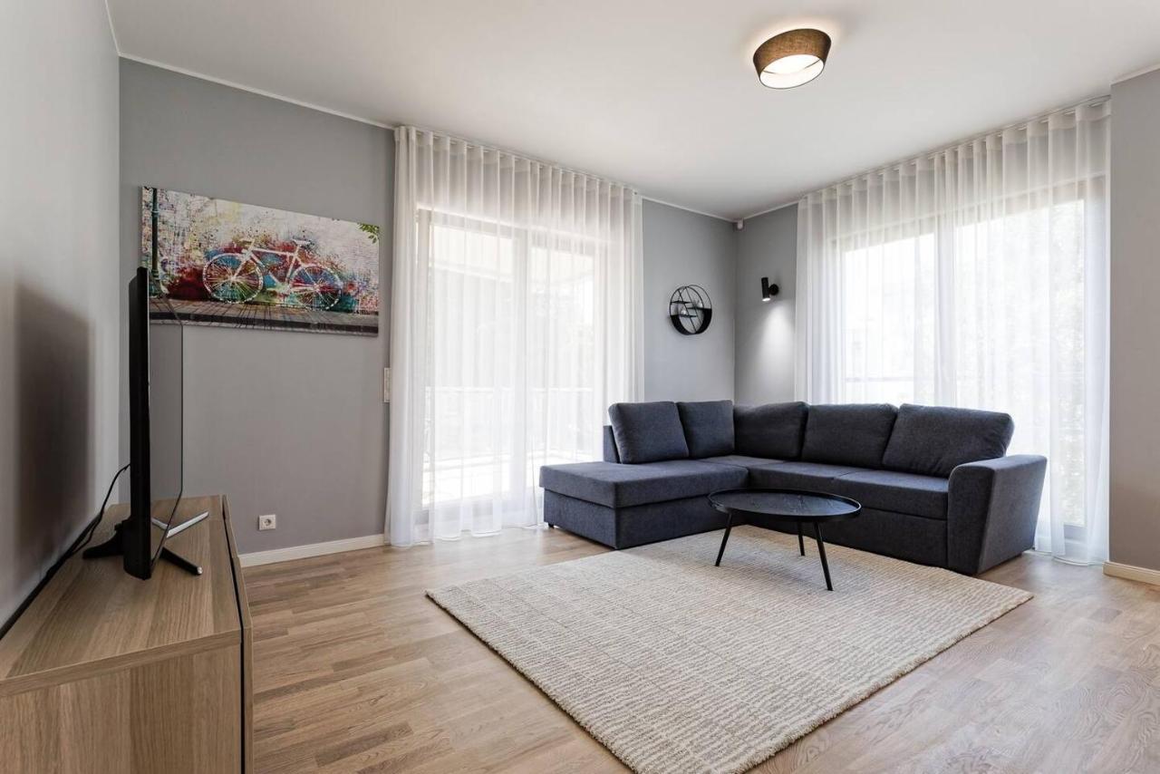 Central Apartments, Quiet With Free Parking And Ac. Tallinn Eksteriør billede