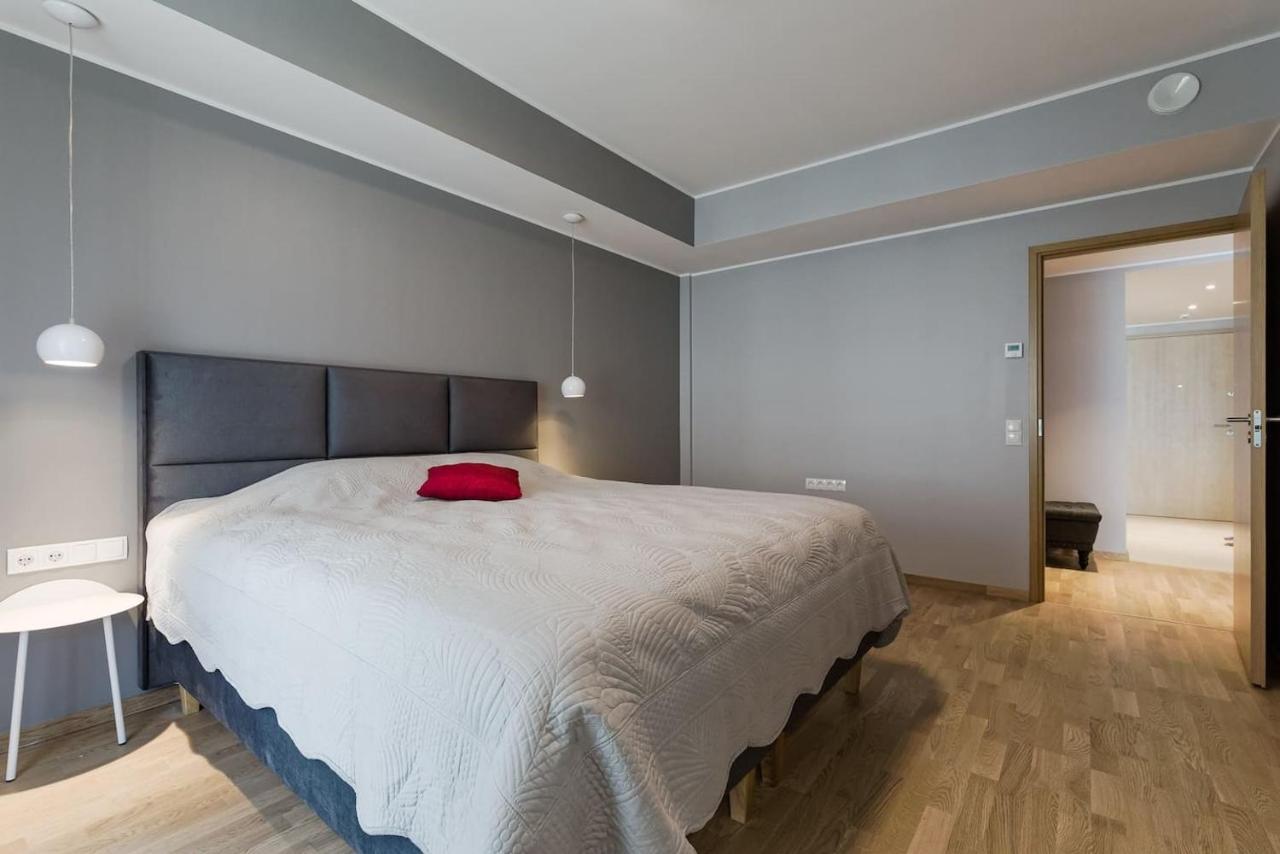 Central Apartments, Quiet With Free Parking And Ac. Tallinn Eksteriør billede
