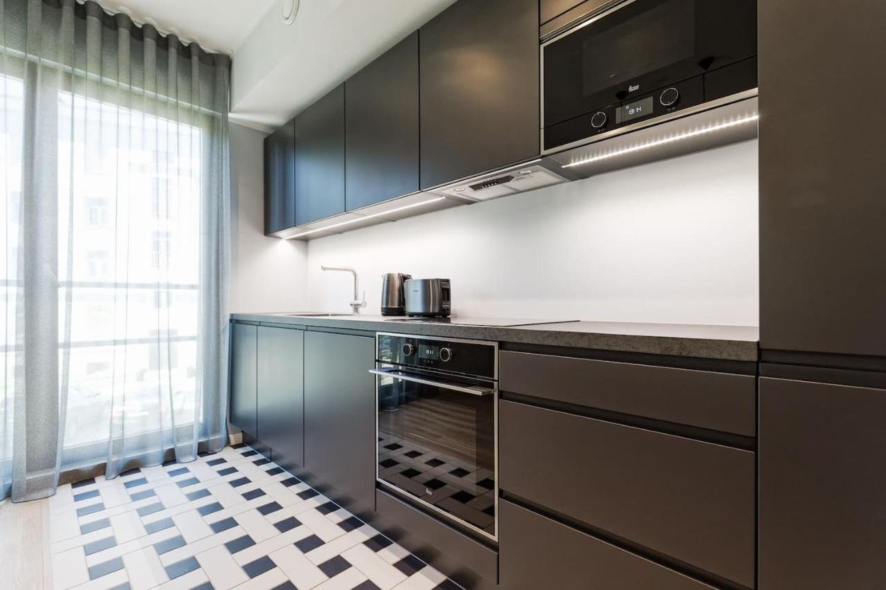 Central Apartments, Quiet With Free Parking And Ac. Tallinn Eksteriør billede