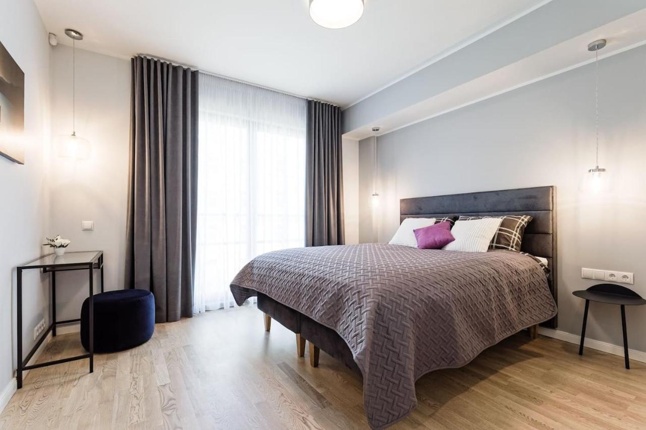 Central Apartments, Quiet With Free Parking And Ac. Tallinn Eksteriør billede
