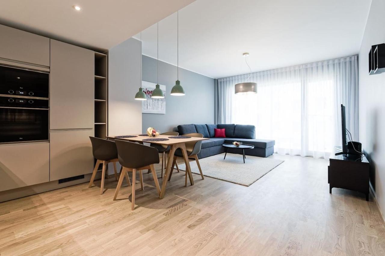 Central Apartments, Quiet With Free Parking And Ac. Tallinn Eksteriør billede