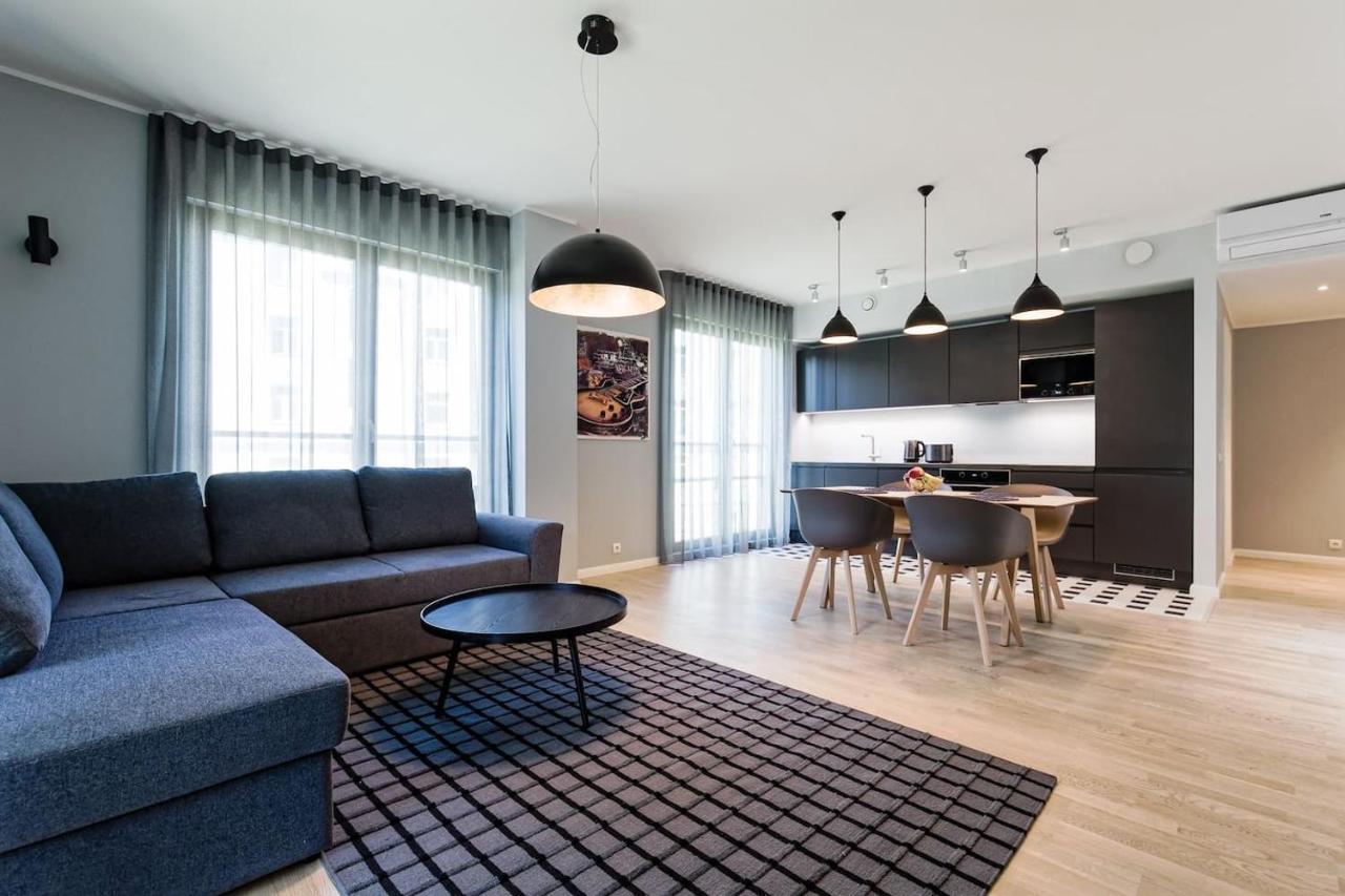 Central Apartments, Quiet With Free Parking And Ac. Tallinn Eksteriør billede