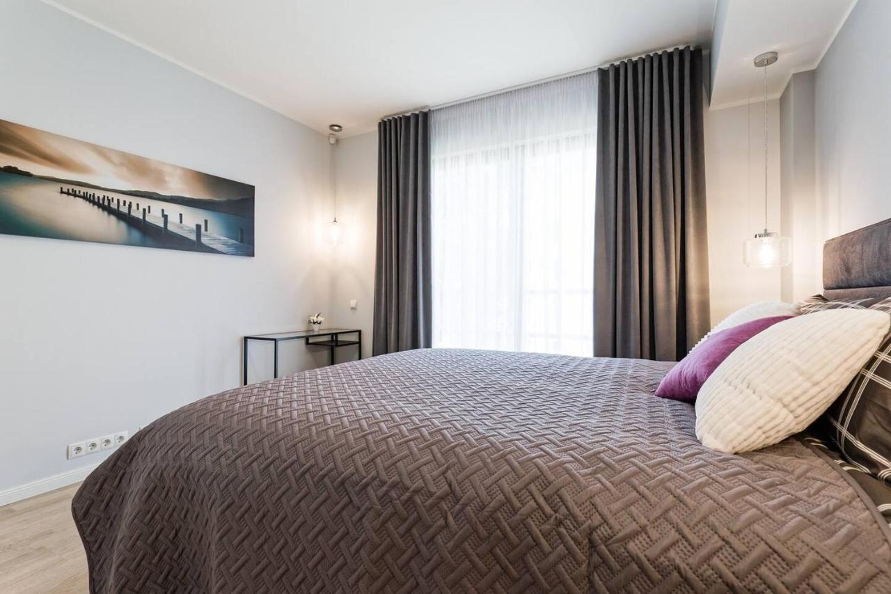 Central Apartments, Quiet With Free Parking And Ac. Tallinn Eksteriør billede